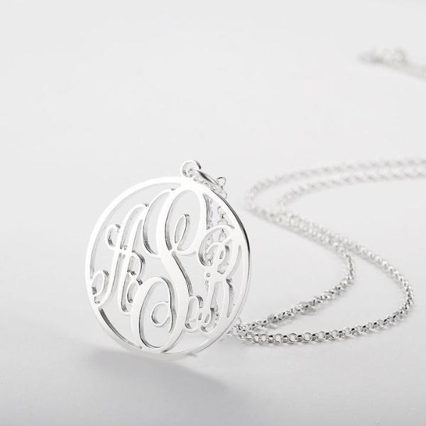 Personalized 925 Sterling Silver Hollow Round Pendant Necklace, Engrave Initials Necklace, Gift Jewelry for Friends & Family
