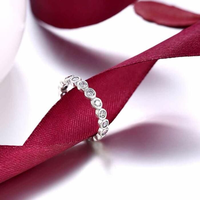 Crystal Beads Sterling Silver Ring - Bubble Detailing with Cubic Zirconia Stones - Classic Band rings