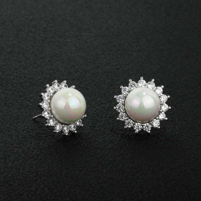 Women’s 925 Sterling Silver Pearl Stud Earrings with Cubic Zirconia