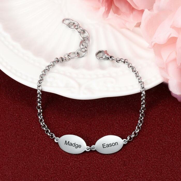 Personalized Chain Bracelets for Couples with Engraved Custom 2 to 4 Names