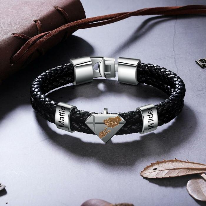 Customized Braided Leather Bracelet- Everyday Wear Accessory for Men- Personalized - Father Kids Name Engraved Black Leather Bracelet Trendy Customized Leather Bracelet