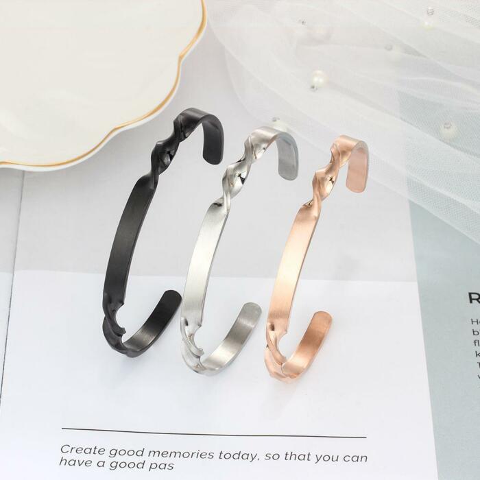 Twisting Shape Personalized Gift Engraved Name ID Bangle For Women Stainless Steel Bracelets & Bangles