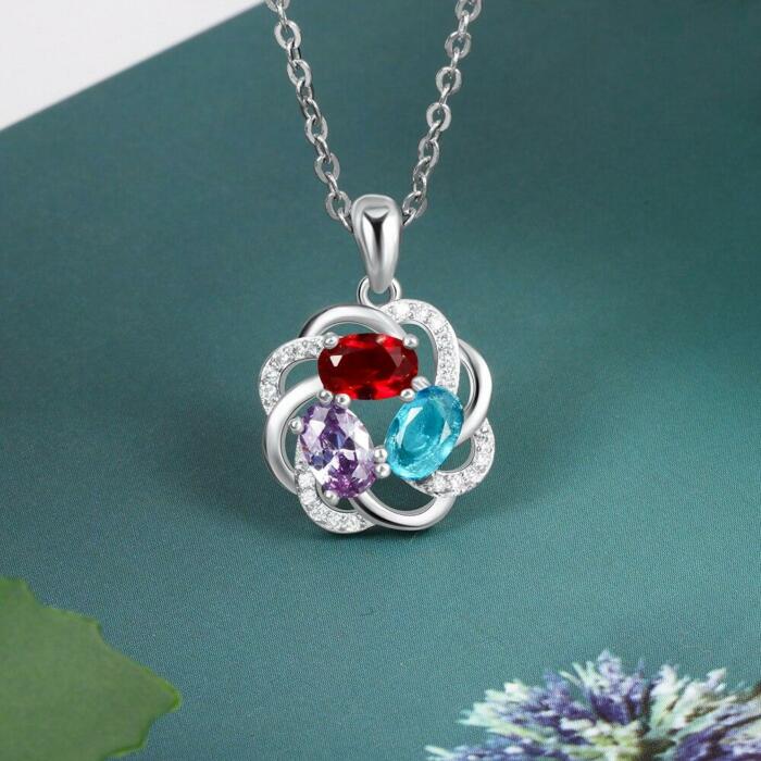 Personalized 3 Oval Birthstones Pendant Necklace